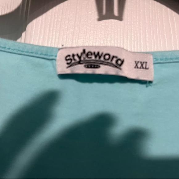 Stylewood short sleeve, cold shoulder floral maxi dress w/ pockets size XX large - Picture 13 of 16